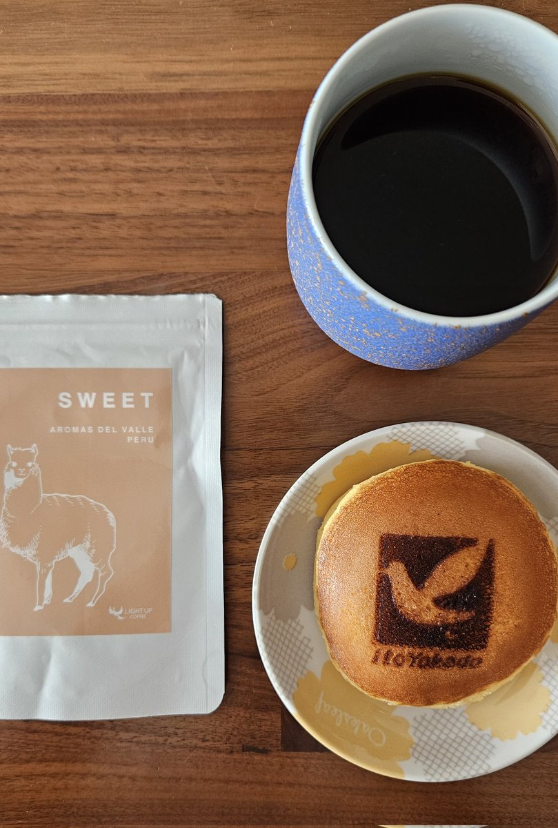 firepit_brew's tweet photo. 昼
ライトアップコーヒーのペルーと
イトーヨーカドーのどら焼

#今日のコーヒー #コーヒー #coffee #どら焼 #イトーヨーカドー https://t.co/OdmjZzhTNS