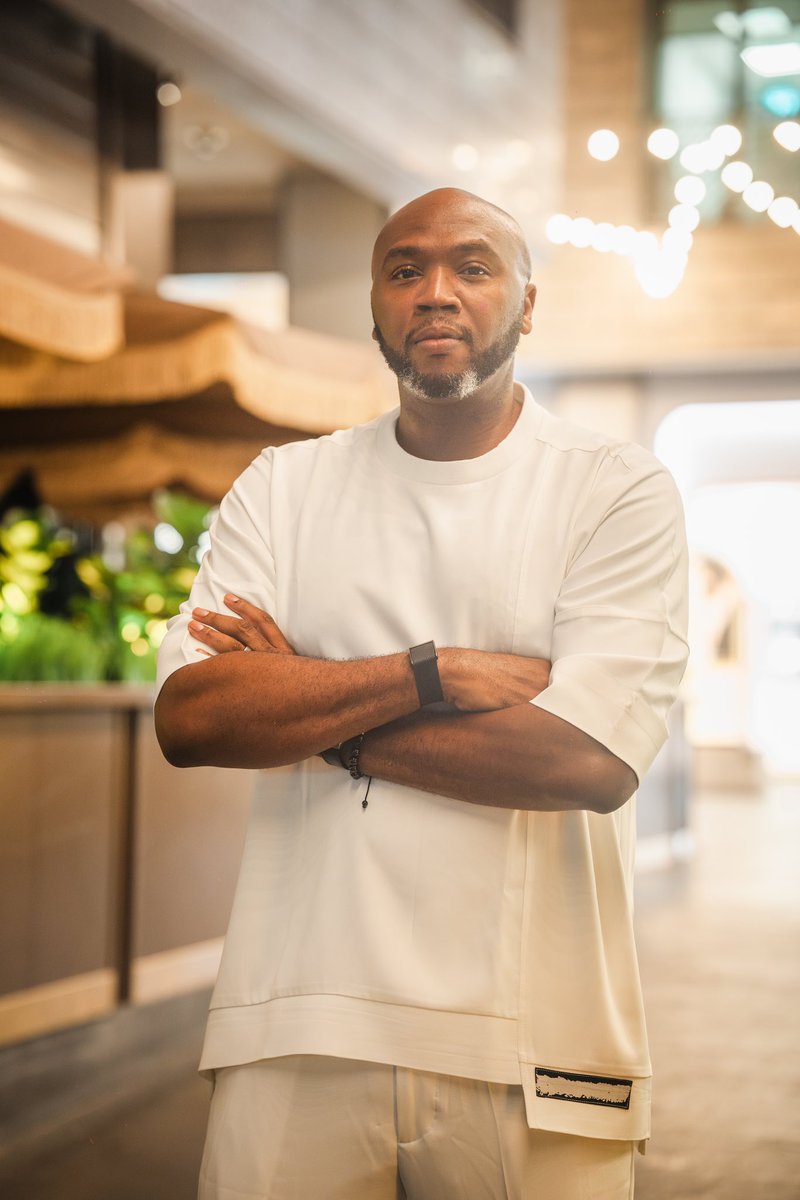 Rotgak Suwa (@rotgaksuwa) • Facebook, image size:800x1199