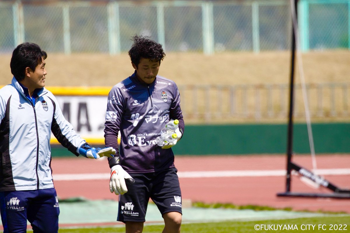 GefQjv_aEAQpUbs.jpg?format=jpg