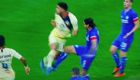 HazFabio's tweet image. Con esto cerramos el puteo a esa bola de pendejos del azul, pero sobre todo a tí, @Javier_Alarcon_, chinga tu madre así de huevos.

Y anexo imagen del penal sobre Valdez en la final del 2018.