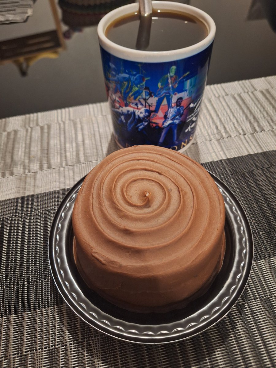 WarriorG10's tweet photo. Muchas gracias por el obsequio 😁

#HappyBirthday to me
#FelizCumpleaños a mi https://t.co/gLCDeLYeul