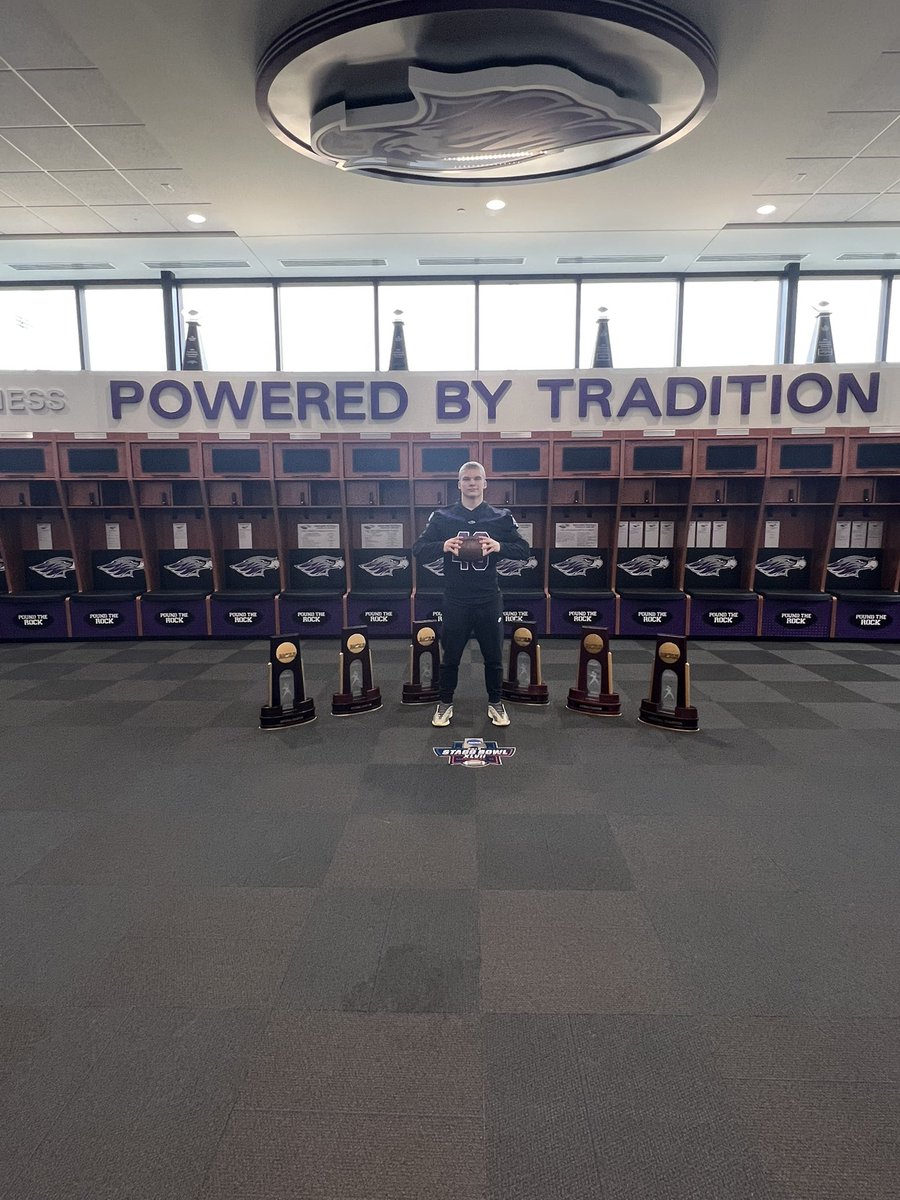 Sean Ryan (@sean_ryan_8808) on Twitter photo I’m very thankful that I had the opportunity to see the campus at <a href="/WarhawkFootball/">Warhawk Football</a>. Thank you for having me out there. <a href="/NBWFOOTBALL/">Viking Football</a> <a href="/CoachRindahl/">Jace Rindahl</a> <a href="/jwsterner/">John Sterner</a> <a href="/CoachMikeMardis/">Michael Mardis</a>
<a href="/PrepRedzoneWI/">Prep Redzone Wisconsin</a> <a href="/MJ_NFLDraft/">Mark Johnson</a> <a href="/travisWSN/">Travis Wilson</a> I’m very thankful that I had the opportunity to see the campus at <a href="/WarhawkFootball/">Warhawk Football</a>. Thank you for having me out there. <a href="/NBWFOOTBALL/">Viking Football</a> <a href="/CoachRindahl/">Jace Rindahl</a> <a href="/jwsterner/">John Sterner</a> <a href="/CoachMikeMardis/">Michael Mardis</a>
<a href="/PrepRedzoneWI/">Prep Redzone Wisconsin</a> <a href="/MJ_NFLDraft/">Mark Johnson</a> <a href="/travisWSN/">Travis Wilson</a>