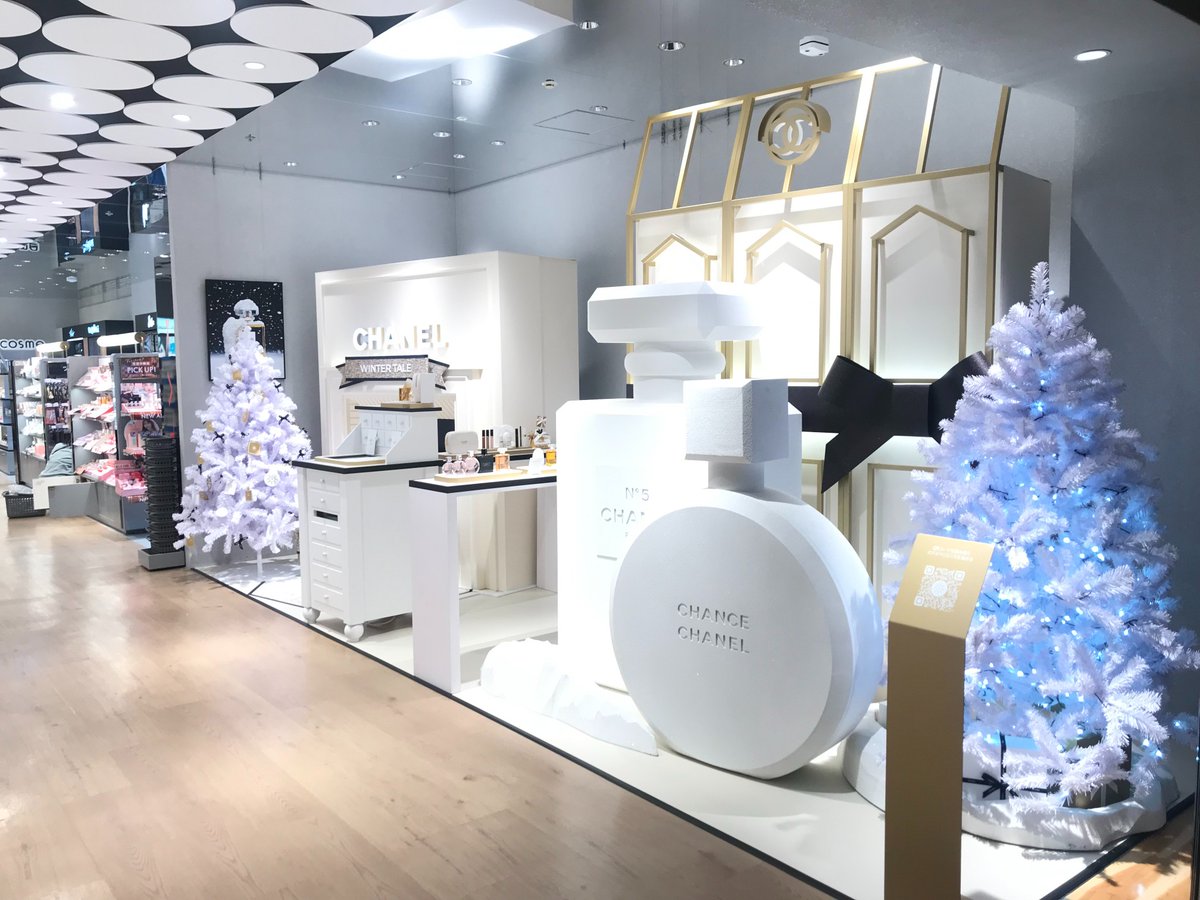 ⋆⸜魔法のようなシャネルの世界💅💖⸝⋆ CHANEL💛ホリデーイベント