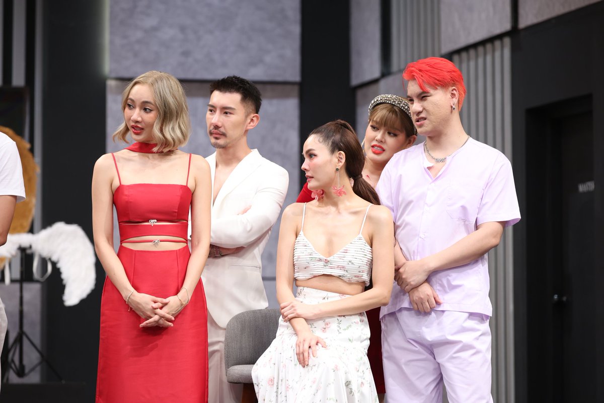 Ting_ThinkThing's tweet image. #เชียร์ฑิฆัมพร #cheerny14 มาในลุคสวยหวาน แท็กทีมเมคอัพอาร์ติสท์ตัวท็อป “น้องฉัตร” บุกส่องสกิล 16 ครีเอเตอร์ ด้านพระเอกสุดฮอต #เข้มหัสวีร์ #hussaweee โผล่เซอร์ไพรส์พร้อมโจทย์หิน!

จับตาโค้งสุดท้าย “THE SOCIAL WARRIOR” EP.11 ก่อนรอบไฟนอล วันเสาร์ที่ 14 ธ.ค.นี้ 17.00 น. ทาง ช่อง 7HD