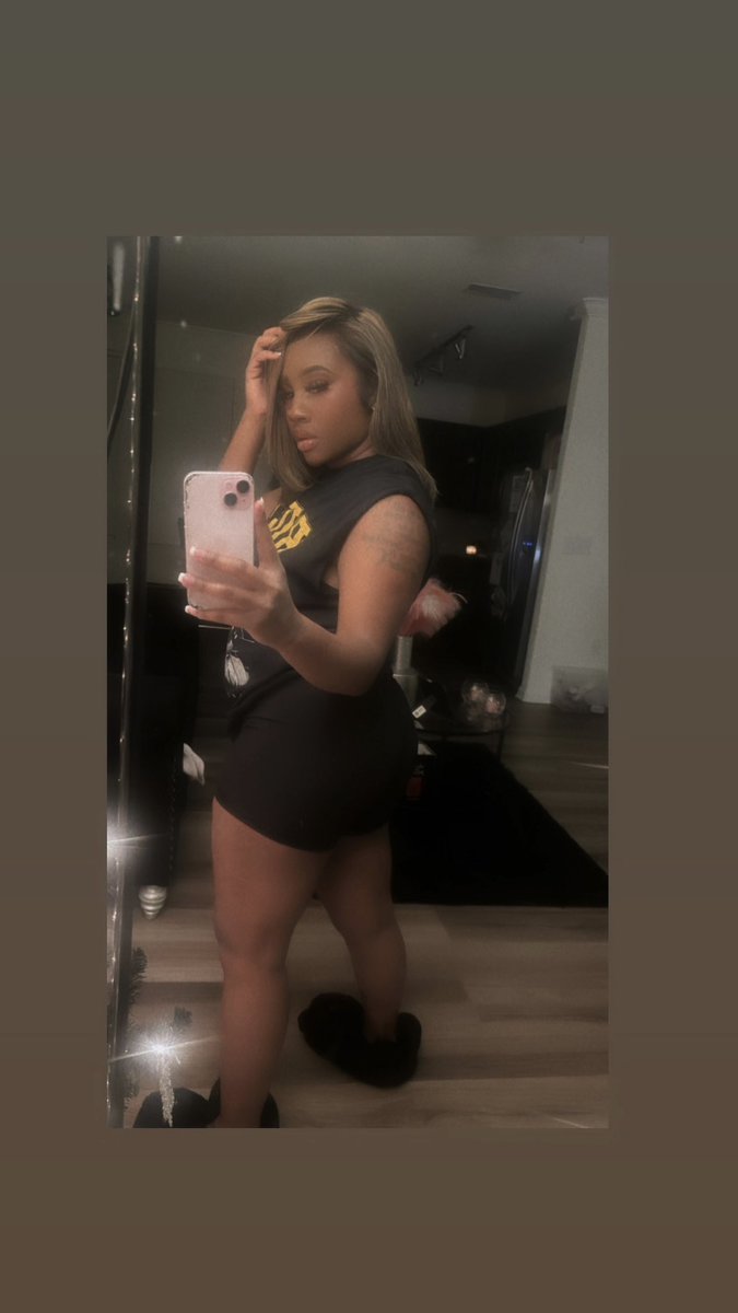 Ladyysidd's tweet photo. No BM … imma mother ❤️‍🔥🫦💦 https://t.co/Ypc25KLzfm