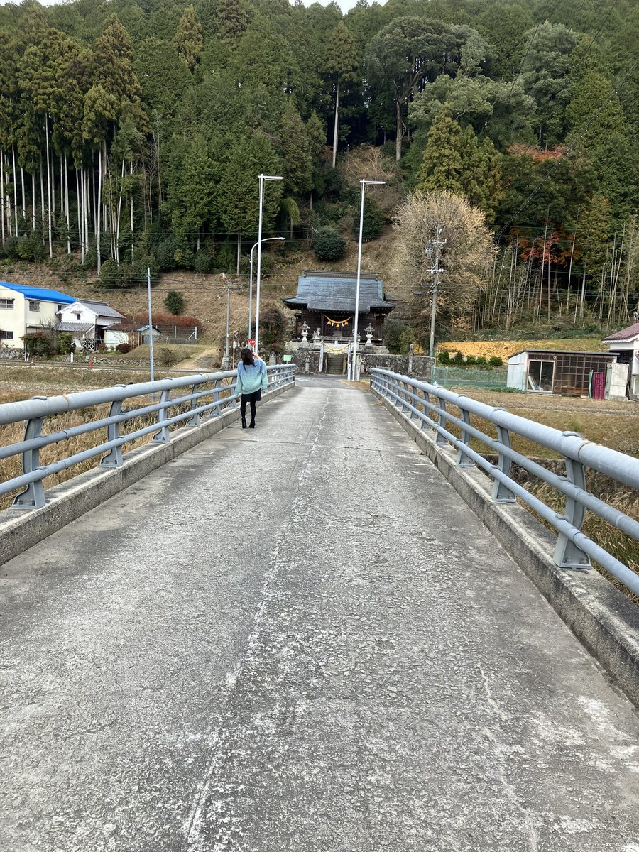 FIkeyan's tweet image. 有名な熊野神社⛩️スポット✨
本当に狭いw
#ラリージャパン2024
#SS18
#三河湖
#豊田市
#羽布町
#熊野神社