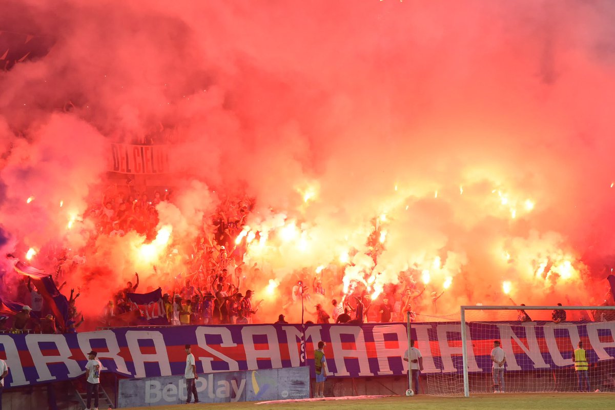 Contará la historia que un día el Sierra Nevada ardió 🔥🏟️🔵🔴