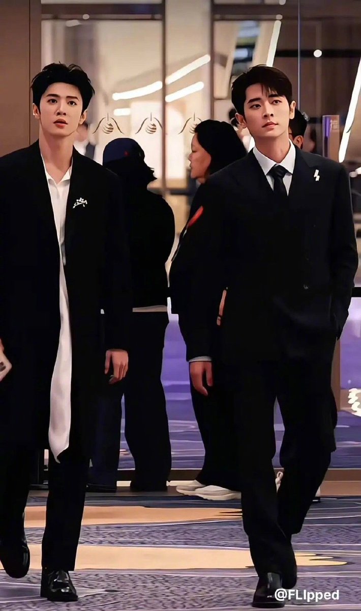 𝙛𝙡𝙤𝙤 ★ tweet media