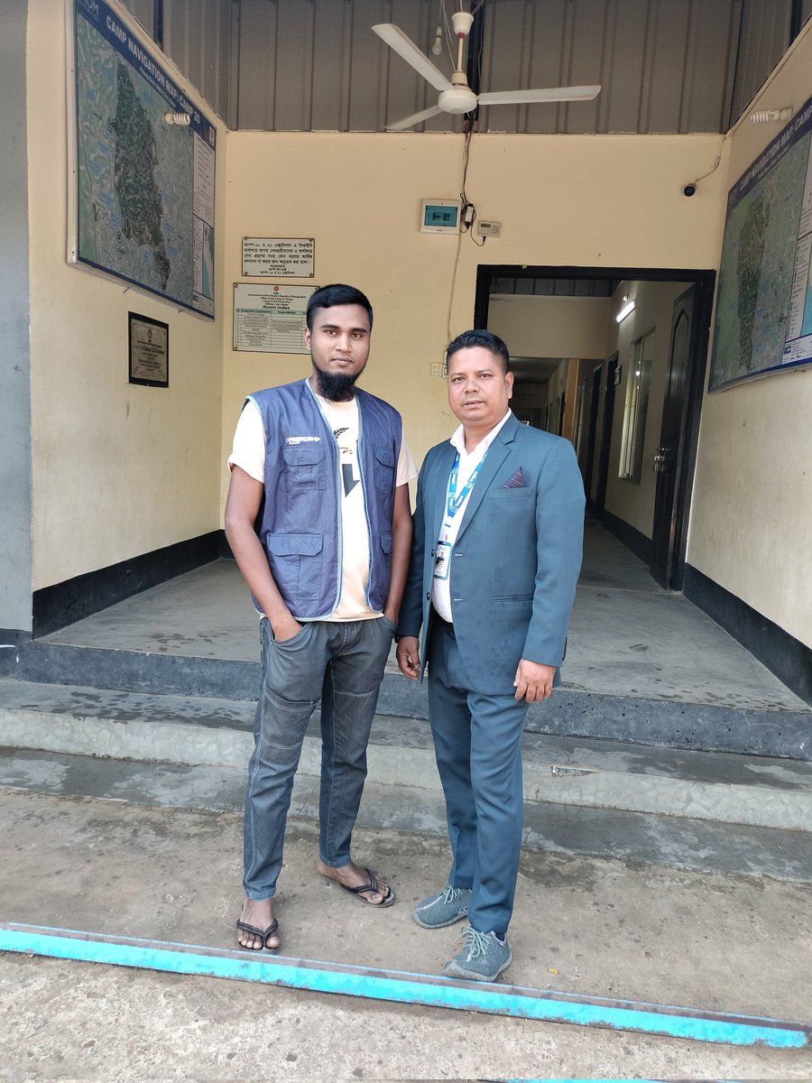 Joharmrm010's tweet photo. I have taken a picture with
one of my senior colleague
in the office time
Working NGO: me #Friendship-phc
And (#IPAS-#PAPSA) Bangladesh https://t.co/bnTjK2Wrao