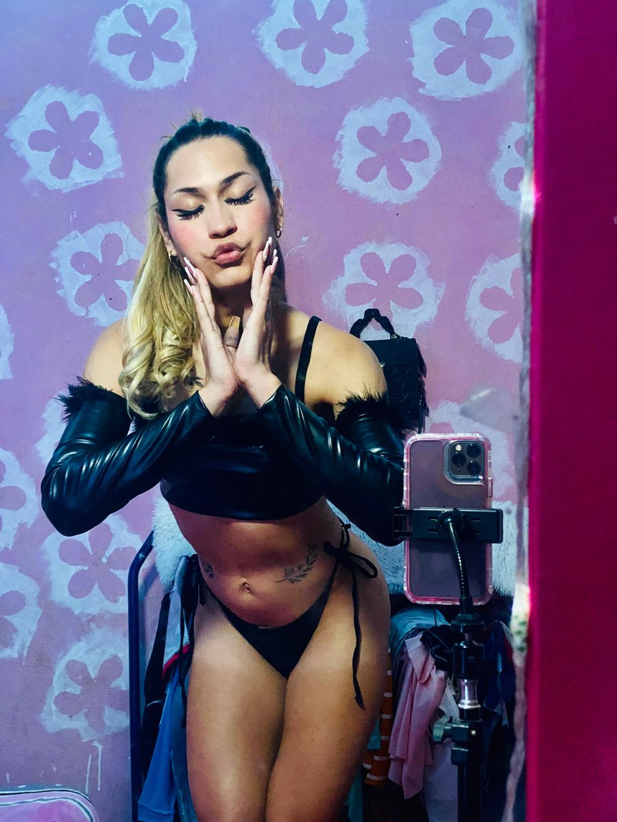 Alondra mami🏳️‍⚧️🩷 tweet media