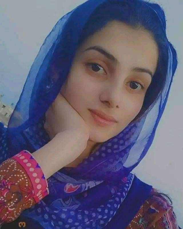 Zidigirl96's tweet photo. مجھے بھی لائک کر دو ۔۔۔۔۔۔۔ https://t.co/0rNaYmxhCk