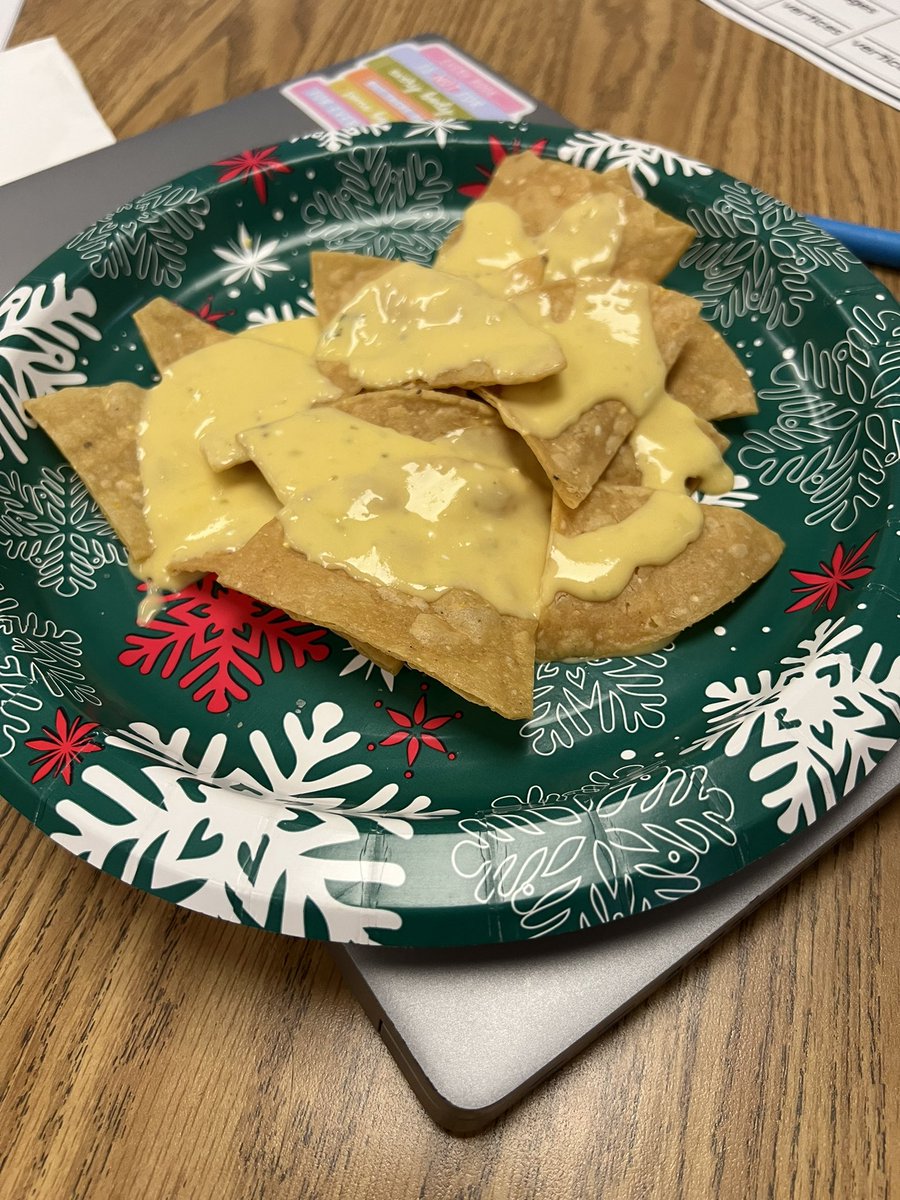 On the 4th day of Christmas Cabo Bobs gave to me chips and queso to fill my tummy. <a href="/CaboBobs/">Cabo Bob's</a> #fielderpride And who doesn’t love twinning with their teammates!?