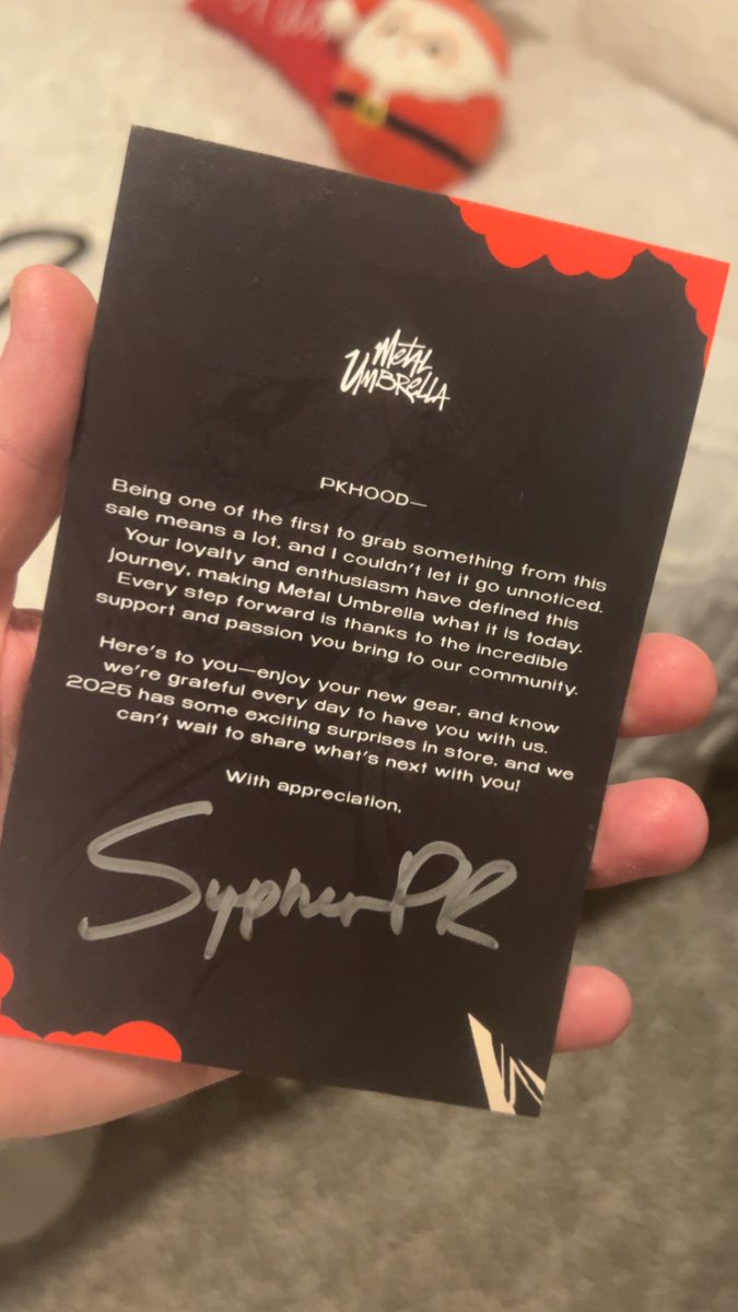 jtmcleod13's tweet photo. Got my Metal Umbrella shirt, my personally signed @SypherPK card, and the galaxy coin all in one day. Valid. #PKHood https://t.co/IDMOytjR00