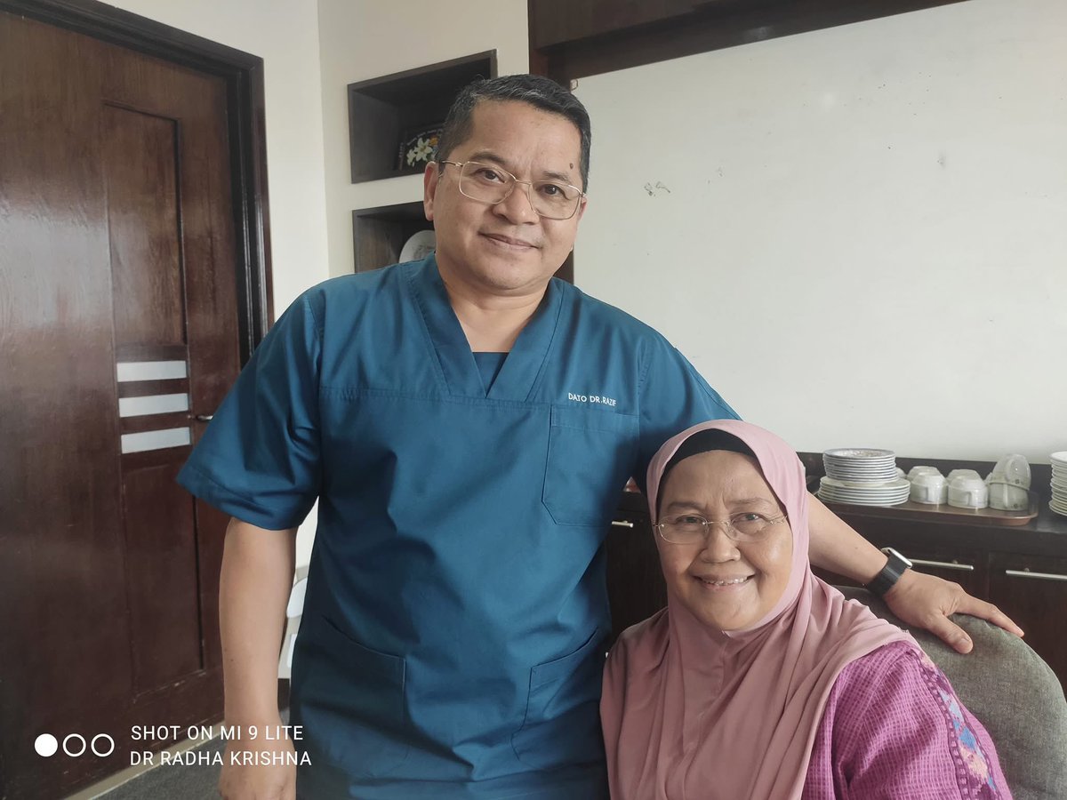 EnDurian's tweet photo. @DoktorSamhan @AmienLomas ini kah owner nya , tanya jee https://t.co/5zDzdNrDcH