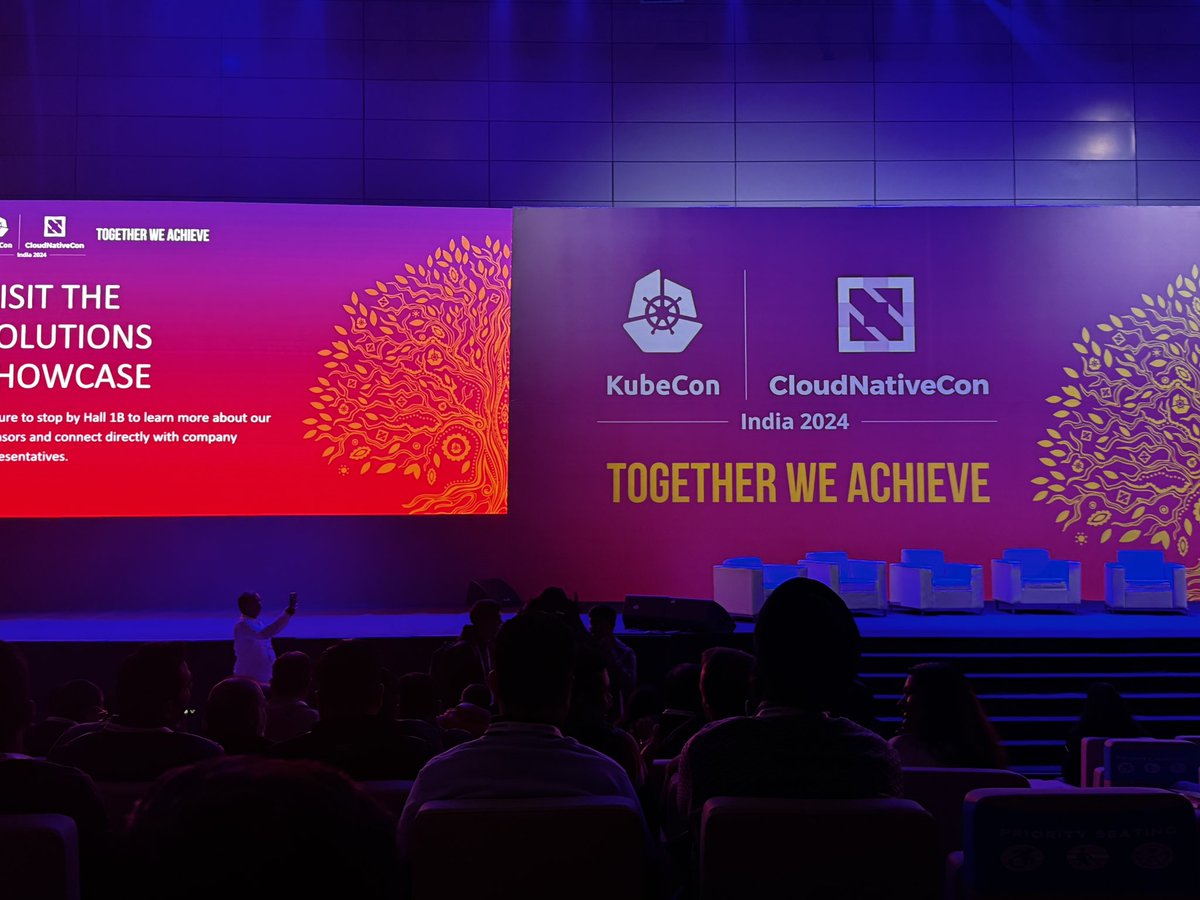 Omkarstwts's tweet photo. Hey everyone, 

I am here at #KubeConIndia !) if you are here lets catch up! https://t.co/wFVGClZSMq