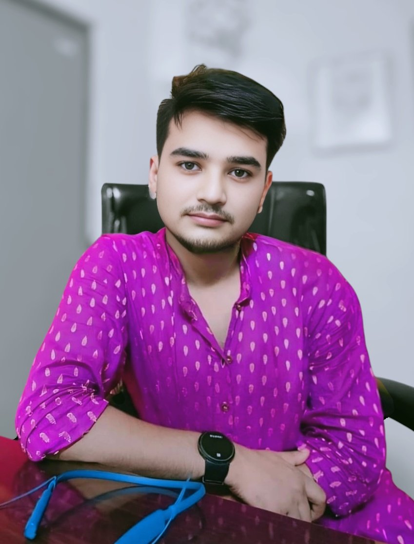 CK_parmar_'s tweet photo. मेरे आत्मसम्मान की कीमत पर कुबूल तेरी मुहब्बत नहीं,
मैं खुद में इक दौर हूँ किसी का वक़्त-ए-फ़ुर्सत नहीं...!!

#JaiBhim 
#NmoBudhhay 
#GoodMorningX_Friends 🌿🌹🙏🙏 https://t.co/mozOtZsD0X