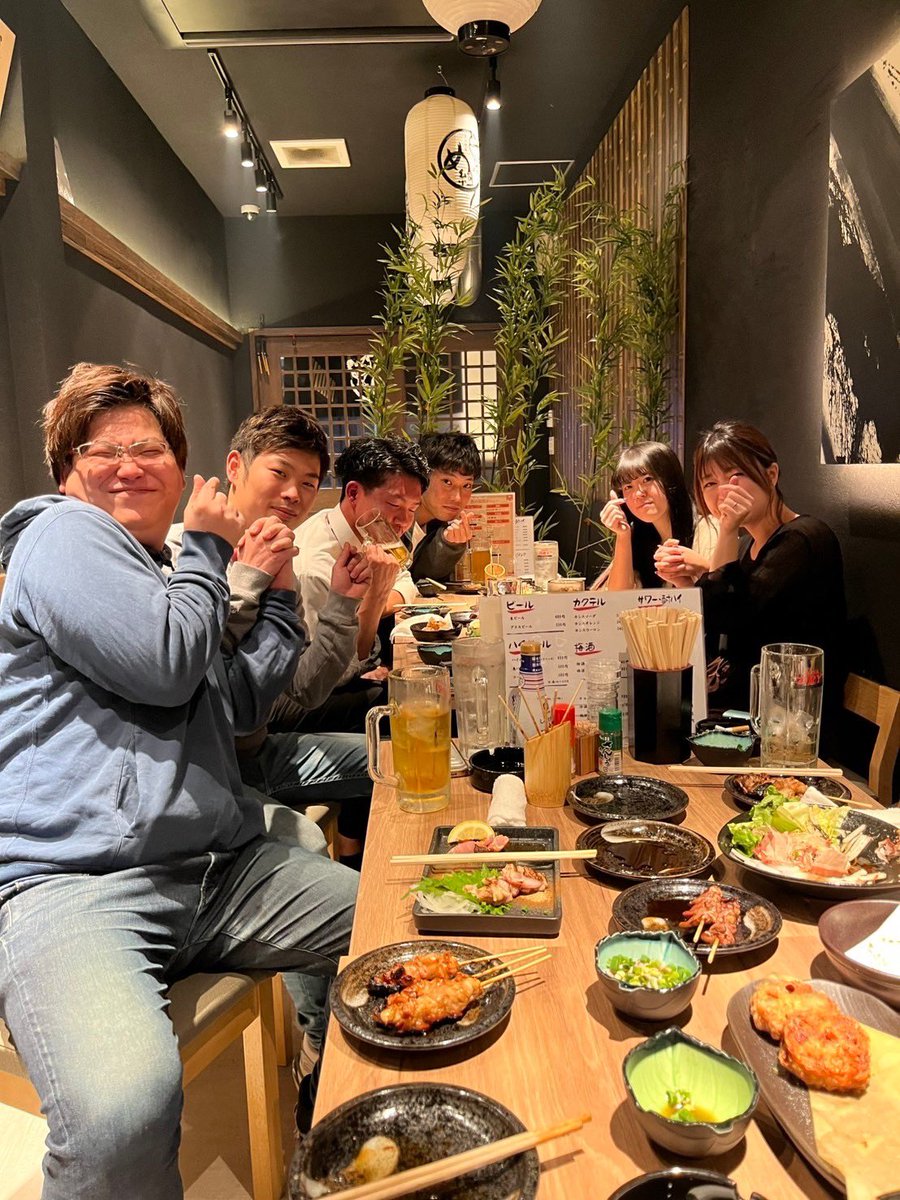 ObM0k's tweet photo. 一昨日のトラじゃん忘年会🐅
新しい子も増えてきていい感じです！☺️
これからも気を引き締めて頑張りたいと思います💪💪 https://t.co/ZwibsGRBAu