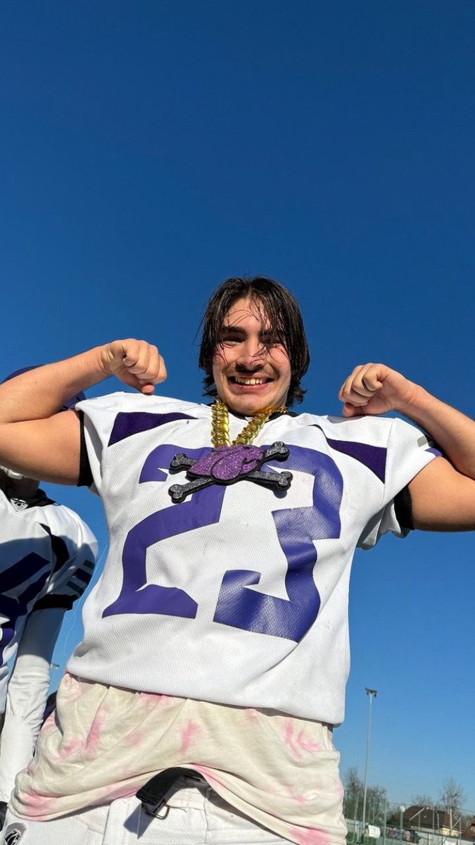 GezaLabancz's tweet image. 2023✅
Hungarian Football Leauge 🥈
Hungarian u19 🏆
Highlites: hudl.com/v/2Mf9xs