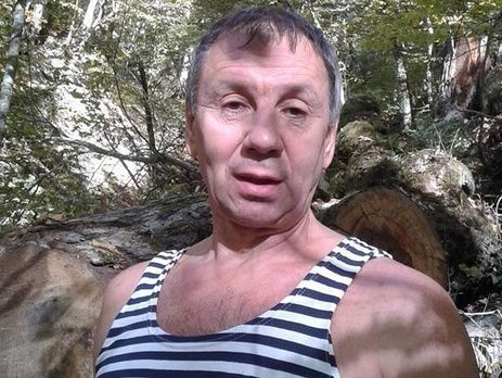 Судя по тому, что показывает мне ютьюб, у Веника на канале сейчас крупный политолог Марков. "Человек с лицом слесаря и умом помощника слесаря. Что было бы не так мало, если бы не колол лбом орехи" (Шендерович)