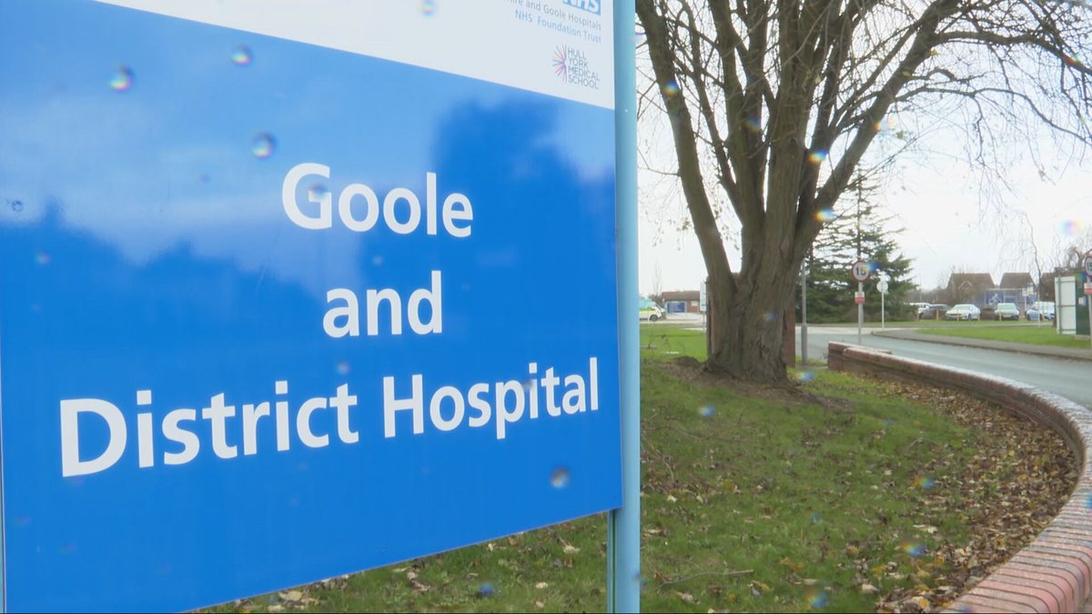 vicwhittamITV's tweet photo. (1/2)More than 7800 people have signed a petition supporting the campaign to save services at Goole Hospital. Patients &amp; staff fear half the building could be closed down - saying travel to the next nearest hospital could leave some unable to access treatment. https://t.co/DNYlTaJpxs