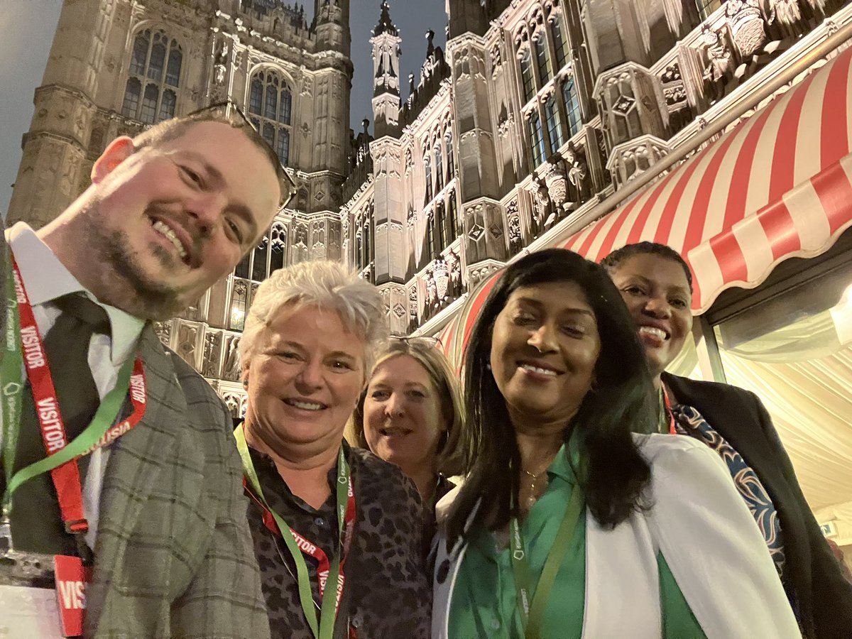 Dr Beverly Joshua (@beverlyjoshua2) on Twitter photo Thrilled to attend #LondonHigher’s celebration of higher education achievements <a href="/UKHouseofLords/">House of Lords</a> alongside Jacqui Smith, Minister of State -Skills, Apprenticeships, Higher Education. A fantastic evening celebrating excellence in education!@UniofGreenwich <a href="/ProfDerekMoore/">Prof Derek Moore</a> <a href="/OrpinH/">Hilary</a> Thrilled to attend #LondonHigher’s celebration of higher education achievements <a href="/UKHouseofLords/">House of Lords</a> alongside Jacqui Smith, Minister of State -Skills, Apprenticeships, Higher Education. A fantastic evening celebrating excellence in education!@UniofGreenwich <a href="/ProfDerekMoore/">Prof Derek Moore</a> <a href="/OrpinH/">Hilary</a>