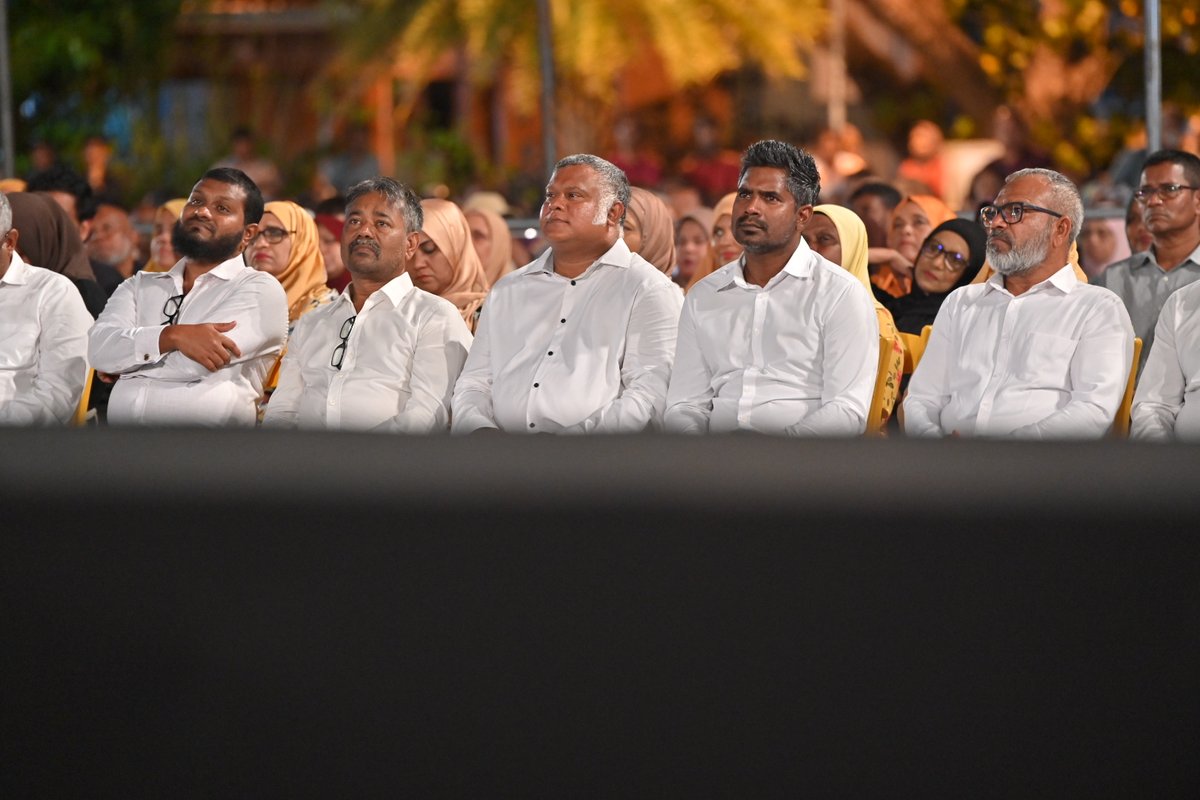 MDPSecretariat's tweet photo. ގާނޫނުއަސާސީގެ ދިފާއުގައި ކާނިވާ ސަރަހައްދަށް ރޭ ވަޑައިގެންނެވި ހުރިހާ ބޭފުޅުންނަށް ޝުކުރިއްޔާ. 

#QAgeDhifaaugai