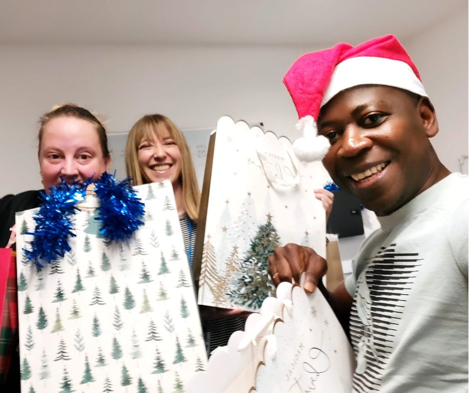 BAK UP CIC used a grant from our Warm this Winter Fund to offer a warm space &amp; group activities to older &amp; vulnerable residents during Winter.

Help us continue to support vital work like this by donating to our Warm this Winter appeal ❄️ bit.ly/WarmThisWinter…

#WarmThisWinter