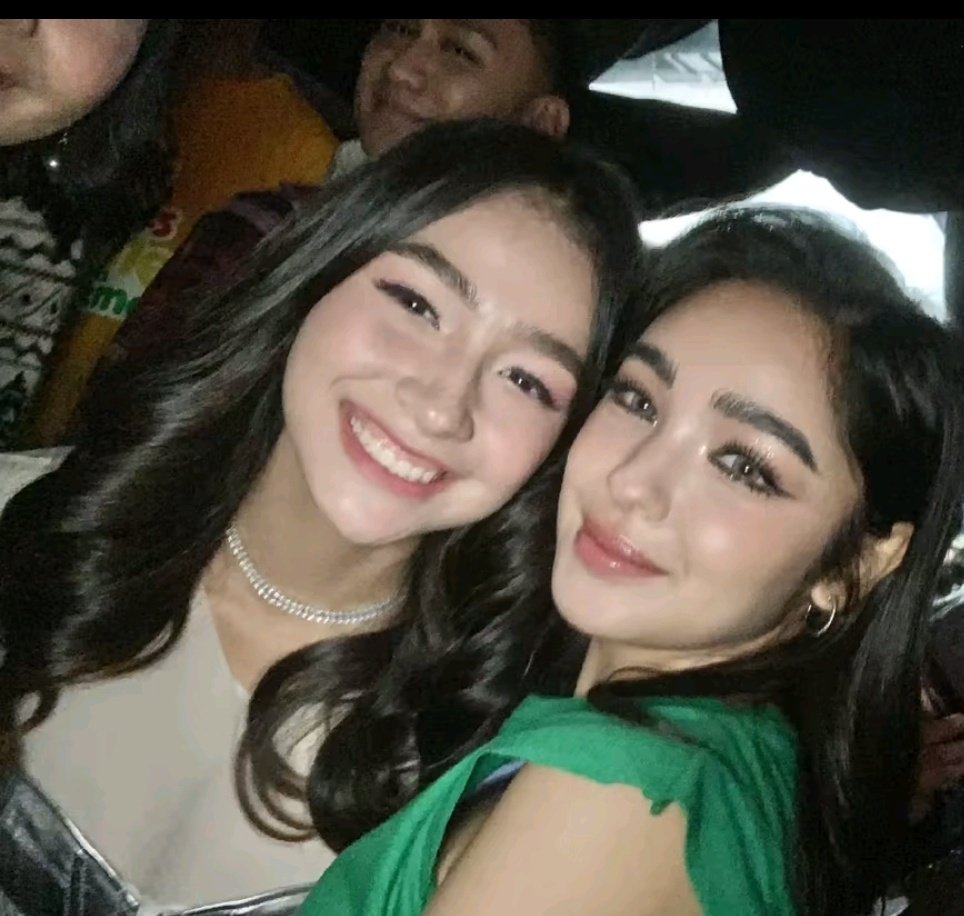 kyledrea_demi's tweet photo. Blythe with Kanata Tapia ? Omg they look like sisters.. #AndreaBrillantes #KanataTapia https://t.co/16OdhAmPsQ