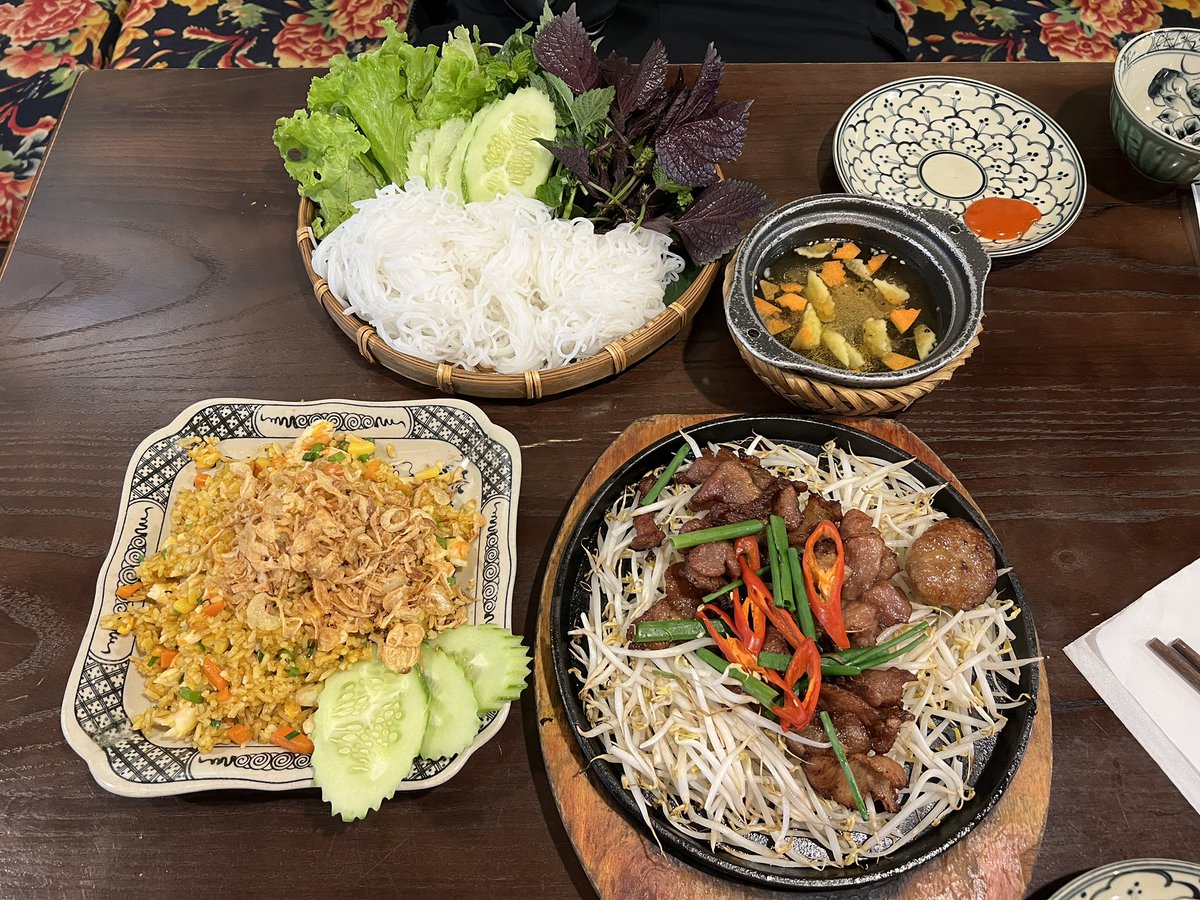 베트남가면 필수 코스💕
커플맛사지 받기🥰
또또커플의 소망은 맘맞는 부커분들과 함께 베트남가서 찐하고 야하게 노는거랍니다😘😘

연말에 좋은 부커님들과 인연이 되길❤️‍🔥

#부커 #커플여행 #섹트 #스와핑 #레즈 #네토 #부부커플 #베트남여행 #상호관전 #관전 #관클 #부커모임