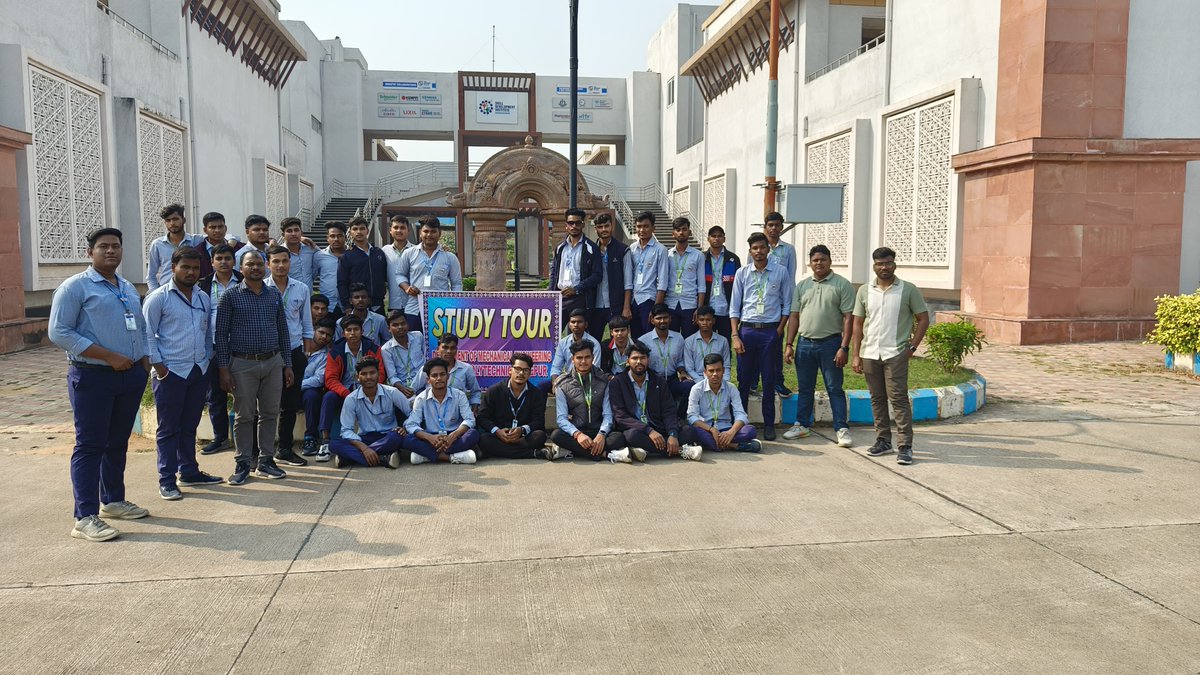 govtpolysonepur's tweet photo. Study tour of 5th semester Mechanical engineering students to SDI Bhubaneswar. https://t.co/KYf0d0KVxz