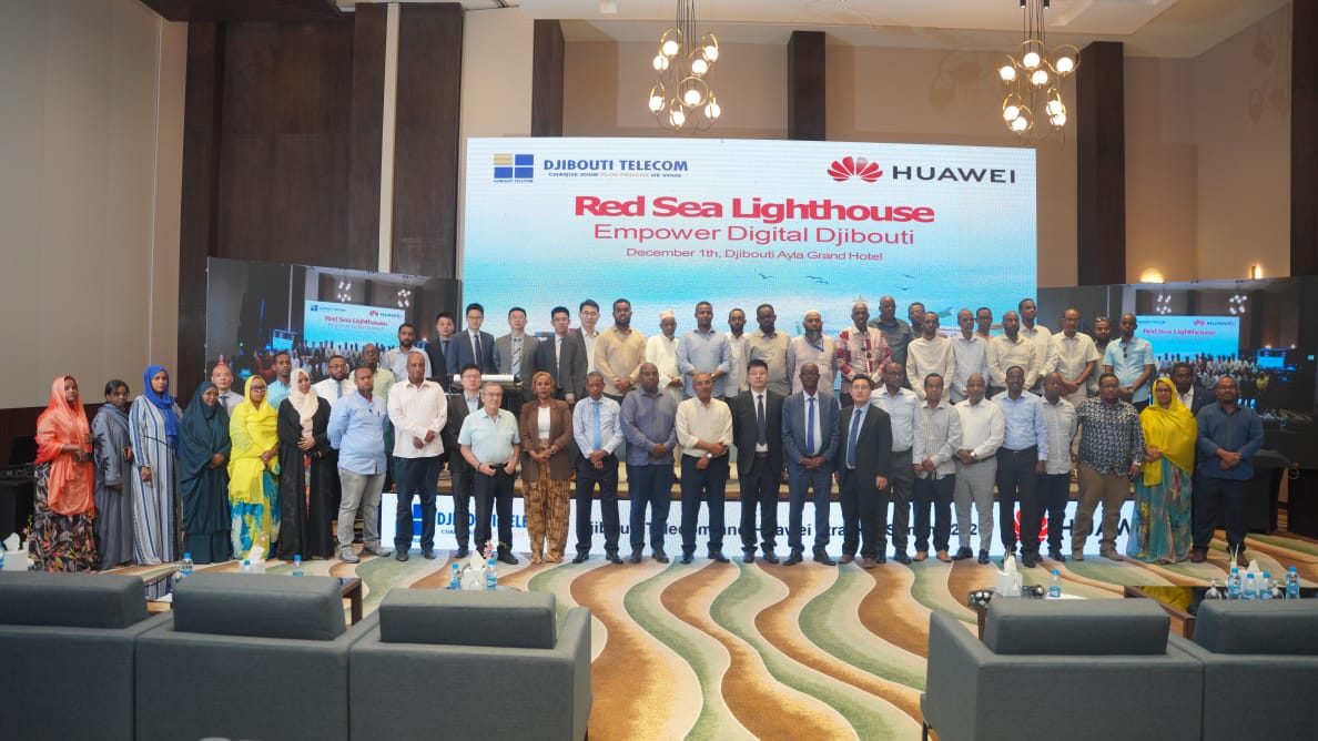 Huawei International et Djibouti Télécom renforcent leur partenariat ! 💡 Atelier à l'hôtel Ayla pour innover et booster les TIC : télécoms, haut débit, énergie, fintech. 🚀 Discussions stratégiques et expo tech de pointe. #Innovation #TIC #Djibouti