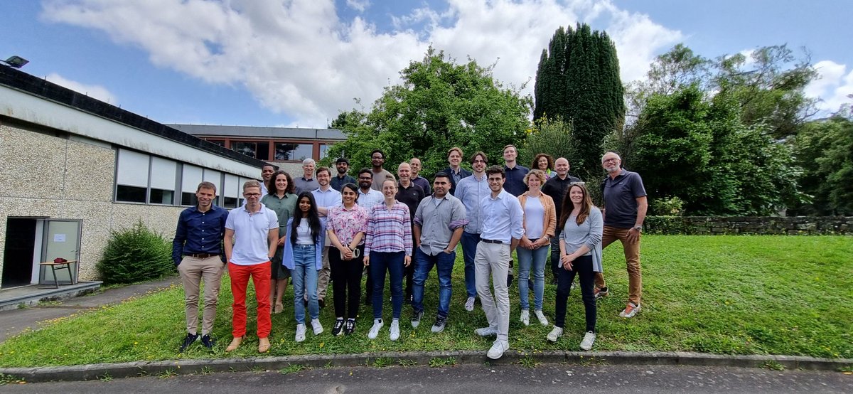 MUSICProjectEU's tweet image. 🌟 As the year ends, we celebrate reaching the halfway point of the #MUSICProject! 🎉

Key milestones:
✅ Cell/module testing protocols.
✅ Advanced DEP strategies.
✅ Optimized materials upscaled.
✅ 1kg sacrificial salt 🧂 delivered to Beyonder for the #pilotline.
Thank you!🌍