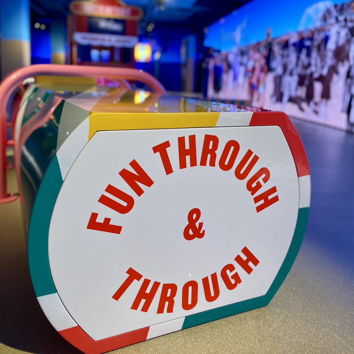 ShowtownBPL's tweet image. 🎄 Festive Family Tickets now on sale! Bring all the family along and step into a fun-filled Christmas right here. Plan your visit between Fri 20th Dec and Sun 5th Jan and enjoy a little festive treat with family tickets from just £27! 👉tinyurl.com/FestiveFamilyT… @visitBlackpool