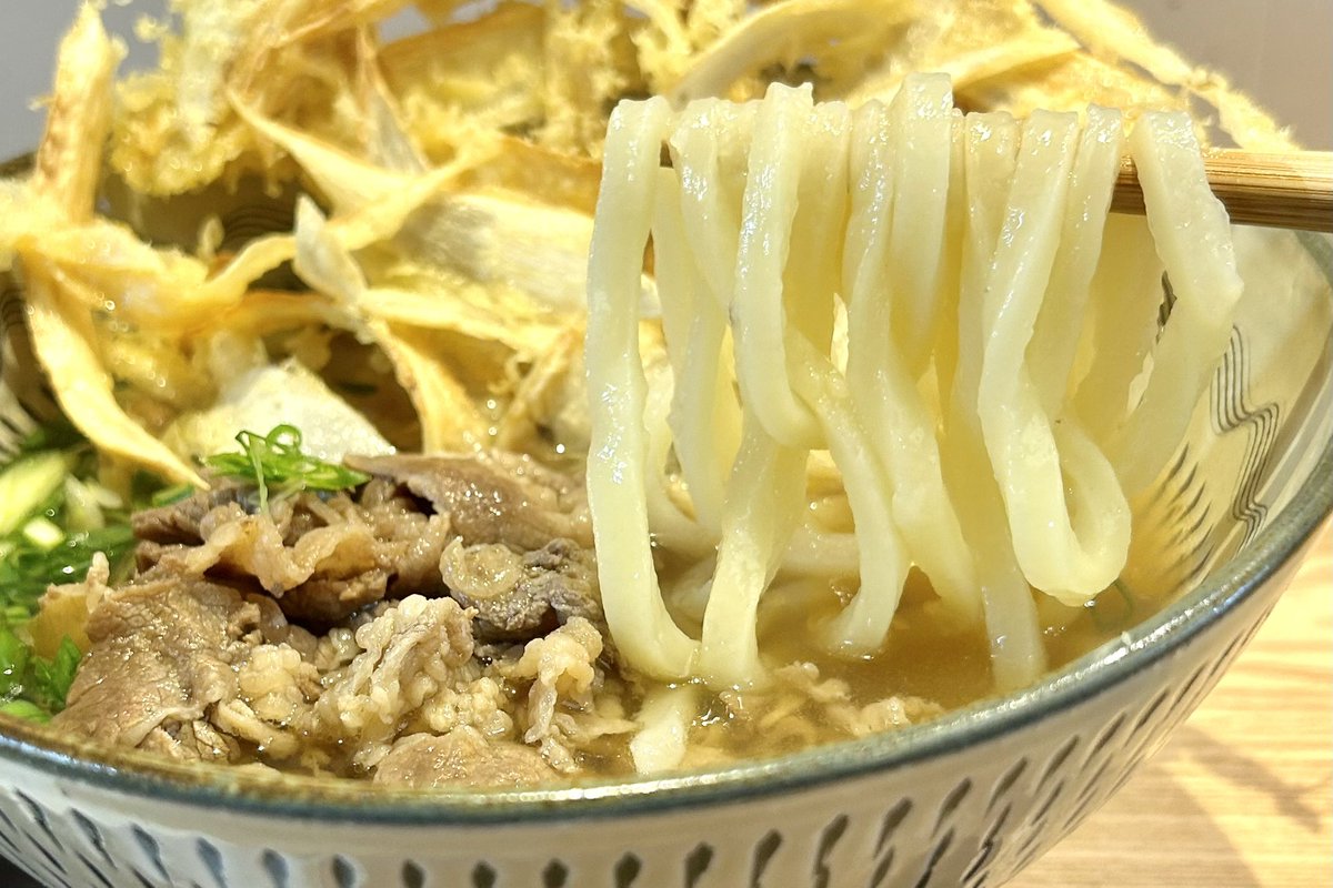 円頓寺本町商店街に本日オープンした『タカネコヤ』の肉ごぼ天うどんが