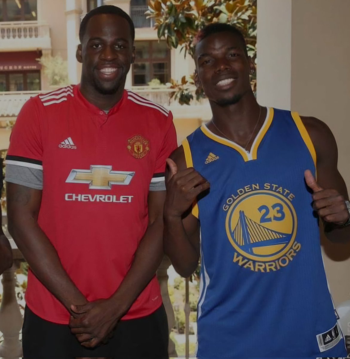 The Throwback Store tweet media