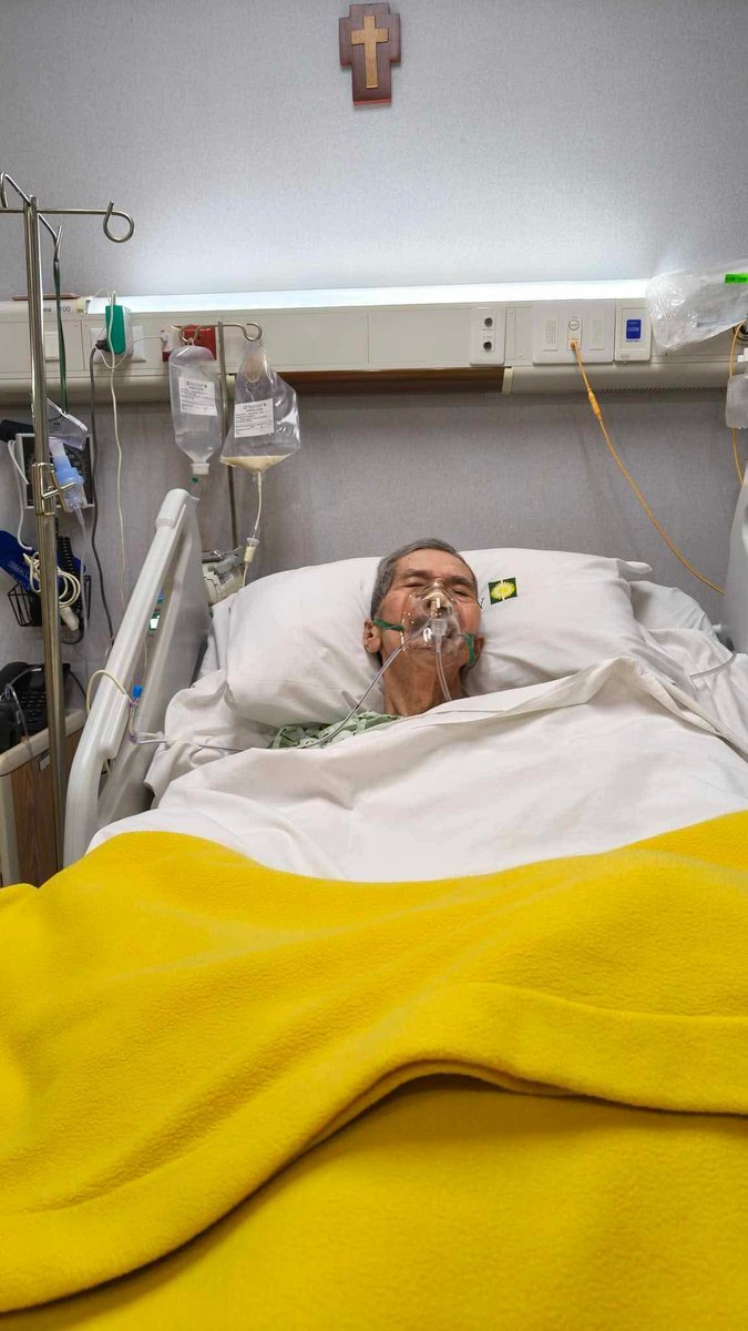 notatakenhandle's tweet photo. Hi, asking for help for my friend this Christmas. Their grandfather passed away from a stroke recently, and they don’t have enough to pay their outstanding bills and release his body. Currently, their bills add up to about 700K and any amount donated to help settle that would do. https://t.co/CNvQmkiC61