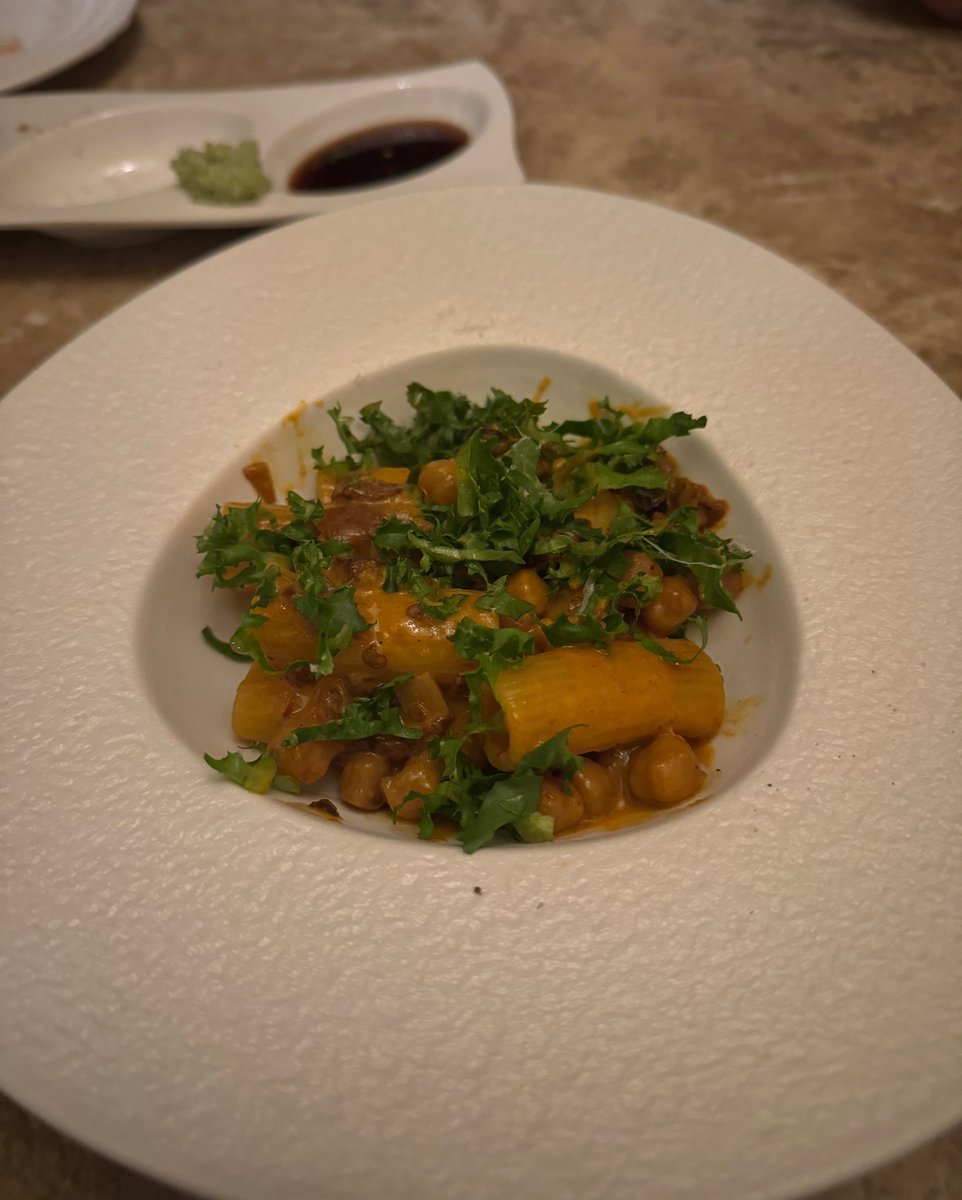 _Intak's tweet image. Yang mau titip salam sama mamahku boleh ya, beliau baru ulang tahun. Kalo mau nitip kado boleh kirim ke anaknya aja, makasih. 😊