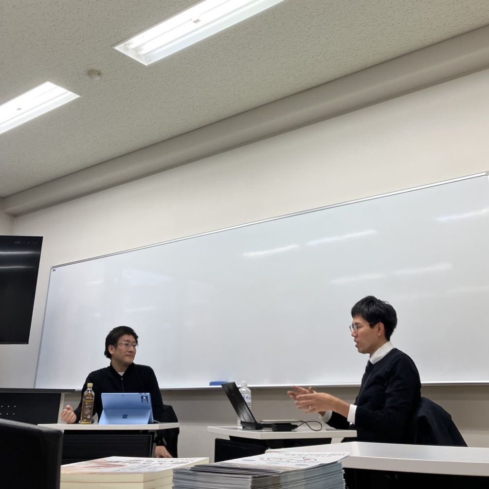 12月6日、弁護士の宇野裕明先生をお招きし勉強会を開催しました！✨️

司法試験や法曹界のリアルについて詳しくお話を伺うことができ、「もっと学びたい！」という意欲が掻き立てられる刺激的な時間となりました！☺️
参加者の質問にも丁寧に答えていただき理解がさらに深まりました！
[ぐるてん🥐]