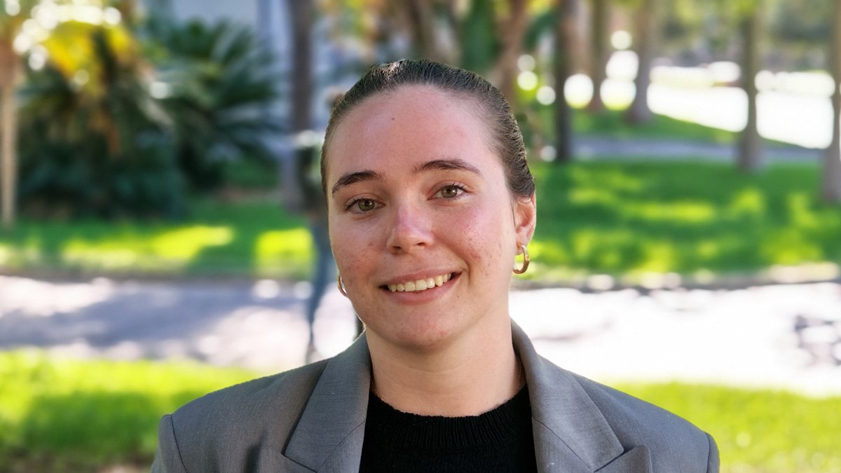 #BecasCatCC
😀 Compartimos el trabajo 📖 de 👨‍🎓 Isabel Iborra, quien ha investigado la acidificación de los digestatos procedentes de plantas de #biogás para reducir las emisiones de gases contaminantes. 
👉Trabajo dirigido por el profesor <a href="/SalvaCalvet/">Salva Calvet</a>. 
🗞️ tinyurl.com/mr3ajvm7