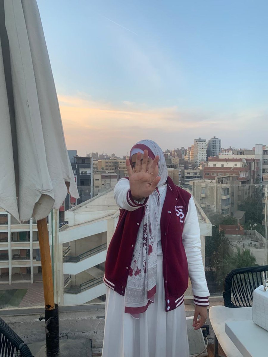 " الْحَمْدُ لِلَّهِ الَّذِي هَدَانَا لِهَٰذَا وَمَا كُنَّا لِنَهْتَدِيَ لَوْلَا أَنْ هَدَانَا اللَّهُ ۖ "
صباح الخير ع شيمو الخريجة 💗🎓 #ZMS_52