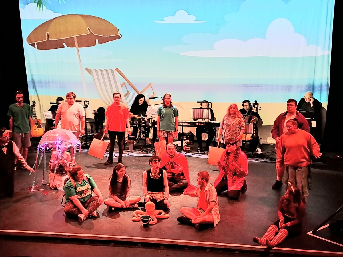 Looking forward to welcoming primary schools to the University of South Wales over the next three days for our theatre production, A Seaside Adventure. A bit of summer sunshine on cold days! 😊
<a href="/UniSouthWales/">University of South Wales</a> #childrenstheatre #cardiff #ASeasideAdventure