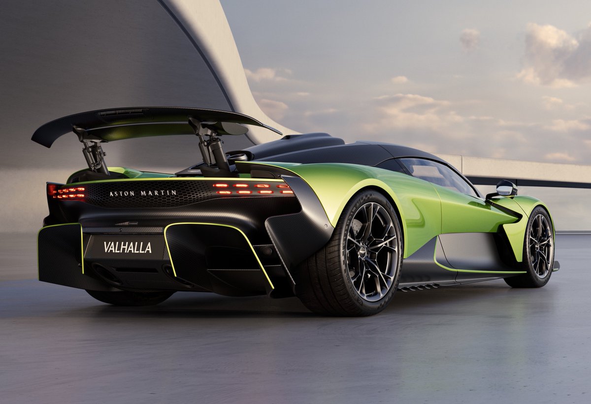 Earlsimxx's tweet photo. The new Aston Martin Valhalla - official production specs now out. 

• Engine: 4.0L V8 twin-turbo (flat plane crank)
• Electric Motors: 3
• Total Output: 1079hp & 1100nm 
• Gearbox: 8 speed DCT
• Gearbox: Electric All-Wheel-Drive Distribution (E-AWDD)
• 0-100kmh: 2.5s
• Top Speed: 350kmh (217mph) 
• Units: 999 worldwide 
• Carbon Fiber Tub: 74.2kg