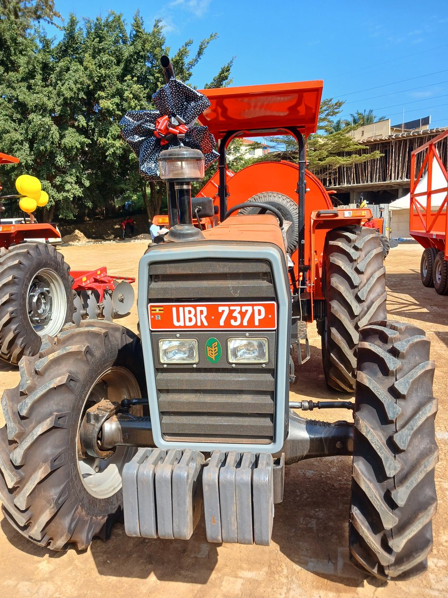Aidug2007's tweet photo. Building Resilience Livelihoods in Uganda. Much appreciation to the government of Uganda through #MOLG under LEGS Project, glad to share that AID was given 3 tractors to commercialise agriculture in the Rwenzori region. The function was graced by HE Vice President Jesca Alupo. https://t.co/s72v3W3pWg