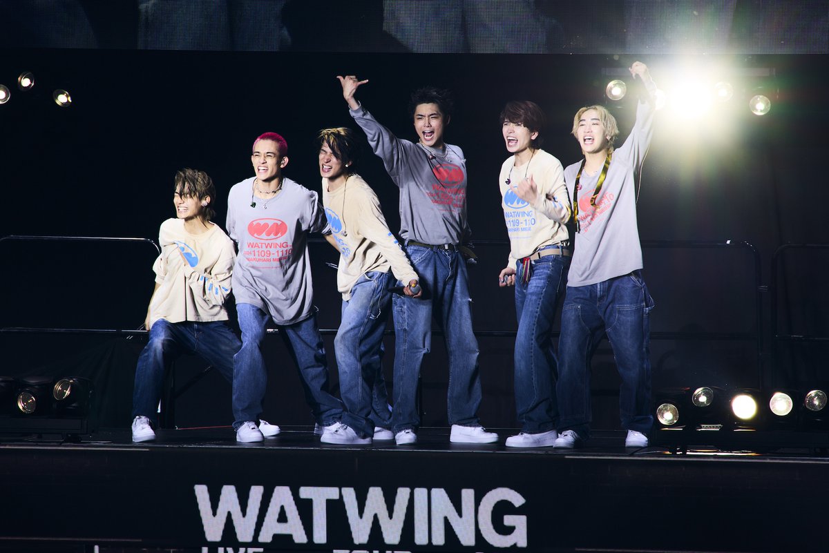 WATWINGのライブで聴いた『Over Now 』 すごく大好きな曲💓 タオル回す