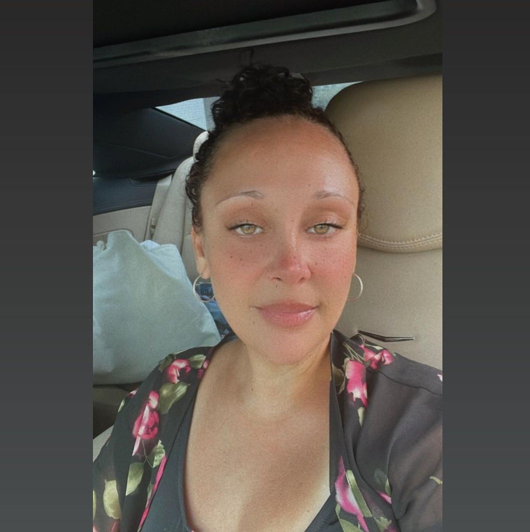 FlexFromJersey's tweet image. Happy Birthday to my beautiful and wonderful wife, Maribel! Love you, Babe! The Marathon Continues 🏁 😘❤️ #rideordie #dayone #familyovereverything