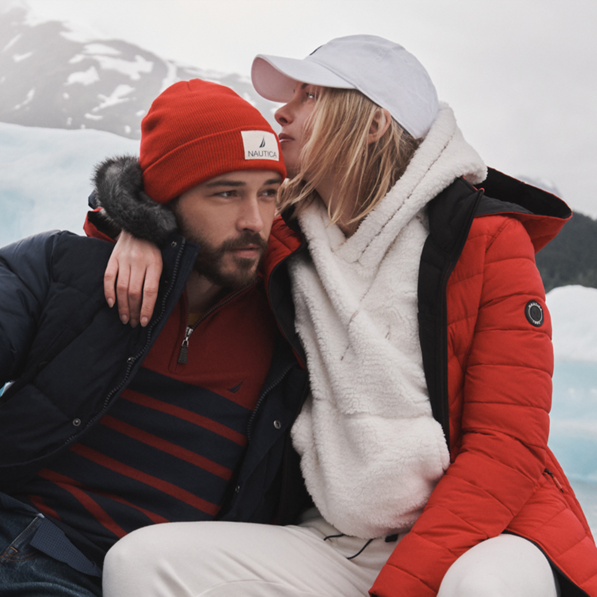 Onlarca markanın outlet yelek koleksiyonlarında %60'a varan indirim fırsatlarını kaçırmayın. Şimdi occasion.com.tr'de keşfedin.