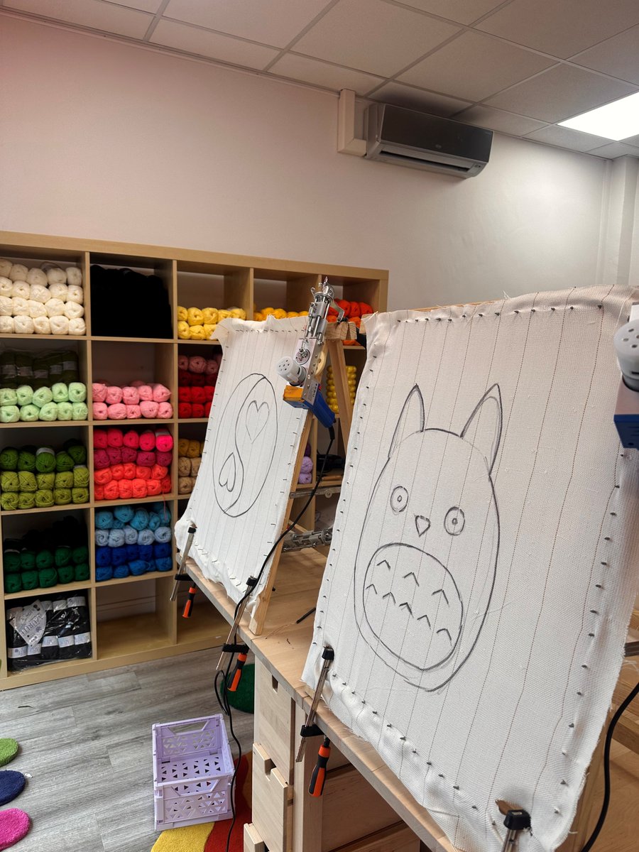 Paris Commerces (@pariscommerces) on Twitter photo - COMMERCE INSTALLÉ -
Les Ateliers d'Alice, la boutique-atelier spécialisée dans le tufting 🧵🧶
Les Ateliers d'Alice vous proposent de découvrir le tufting, une technique artisanale pour créer des objets uniques en laine.
📍 120 boulevard Sérurier #Paris19 - <a href="/paris_habitat/">Paris Habitat</a> - COMMERCE INSTALLÉ -
Les Ateliers d'Alice, la boutique-atelier spécialisée dans le tufting 🧵🧶
Les Ateliers d'Alice vous proposent de découvrir le tufting, une technique artisanale pour créer des objets uniques en laine.
📍 120 boulevard Sérurier #Paris19 - <a href="/paris_habitat/">Paris Habitat</a>