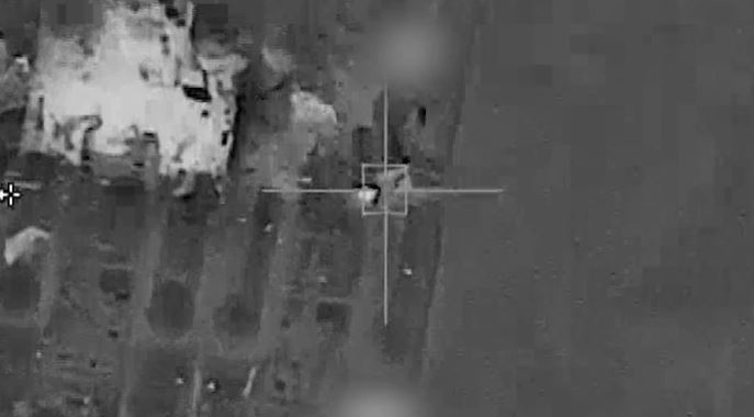 DefenseMirror's tweet photo. Israel Cripples Syrian Naval Fleet, Air Force in 2 Days of Bombing:
https://t.co/k7ciUlfOo2
#naval #airforce #army #airstrike #Syria #Assadgone #Assadhasfallen #SyrianRebels #Aleppo #Damascus #SyrianRebels #SDF #SyrianDemocraticForces #SyrianNationalArmy #HTS #Assad #militaryoperations #SyrianCivilWar #Kurds