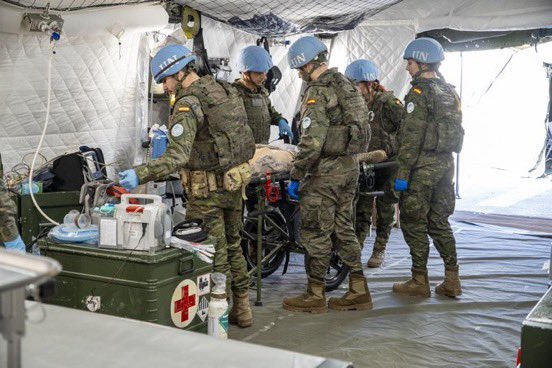 EmbSpainUK's tweet image. 🇪🇸The last medical capacity deployed in Lebanon is now operational!

This hospital has a projectable field operating room. 

#MOPS #BrigadaGuzmánElBueno @UNIFIL_ @EjercitoTierra @Defensagob