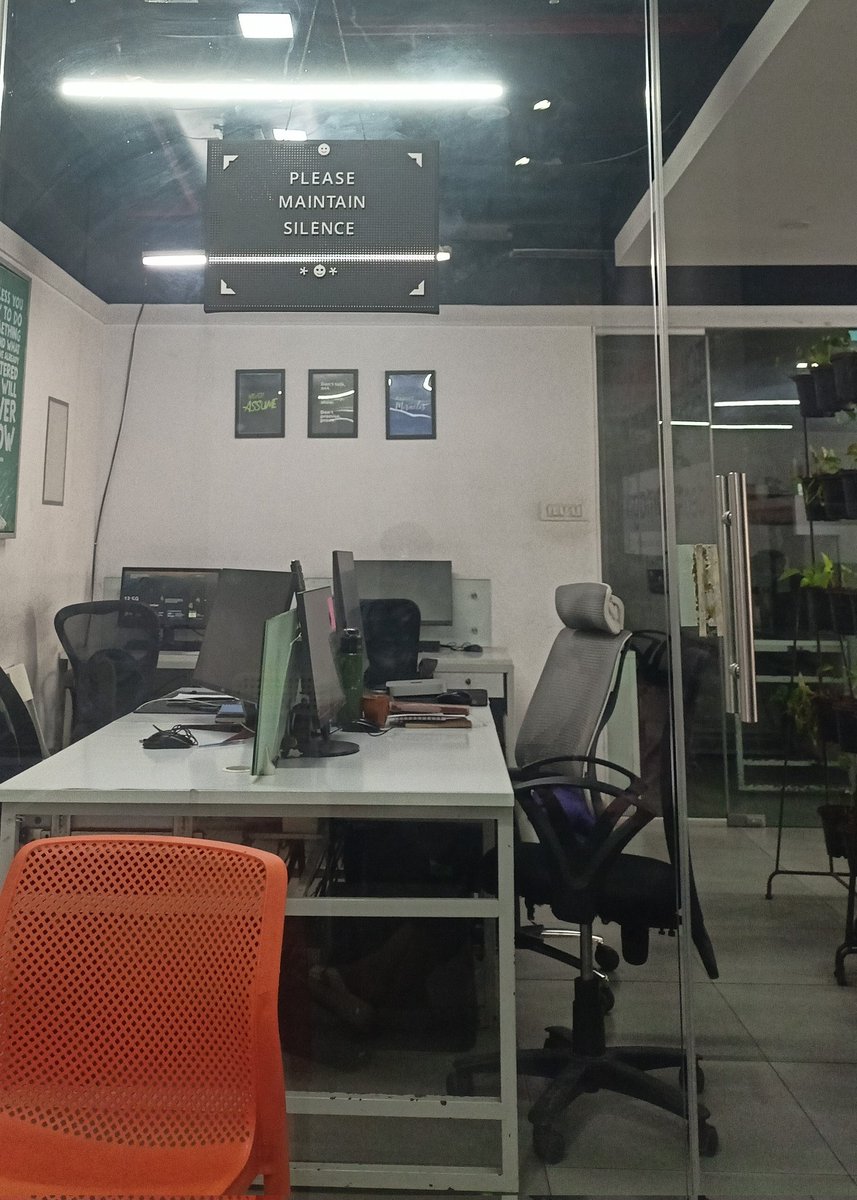 Aditya__0508's tweet photo. We are back to the juggling game🥱🙂‍↔️

#Interviews #jobseeking https://t.co/c7LUObOhBH